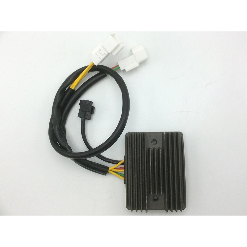 Régulateur de tension Piaggio MP3 - Beverly - Vespa GTS 125/300